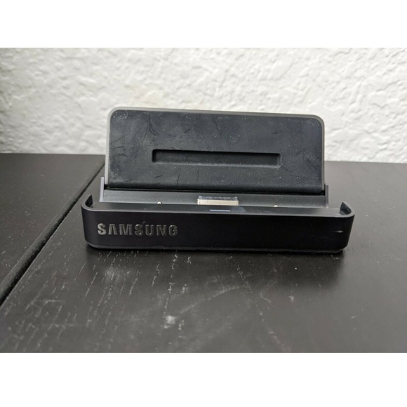 SAMSUNG Slate PC Dock (AA-RD5NDOC) - TESTED, NO POWER CABLE - Picture 3 of 11